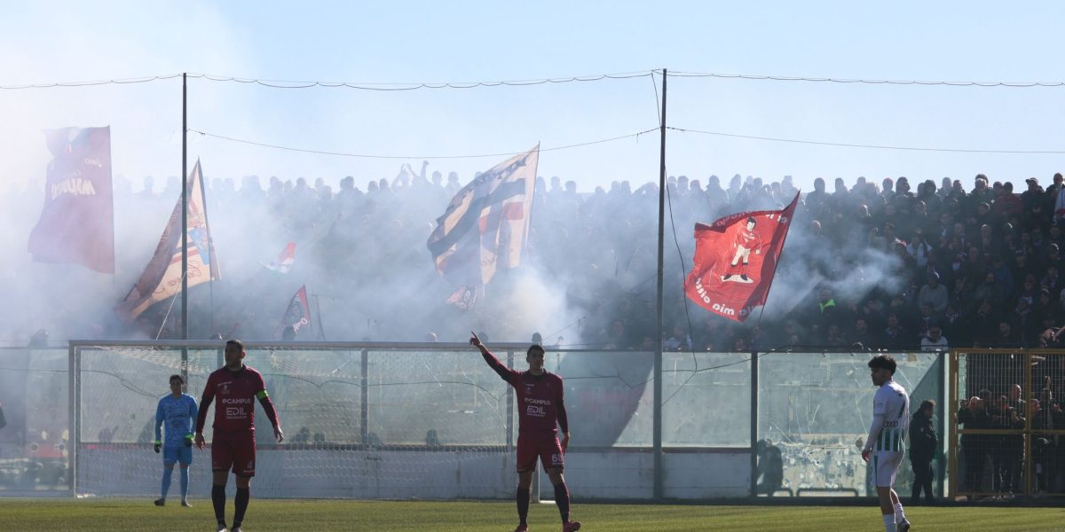 Vigor Lamezia 2-0 reggina