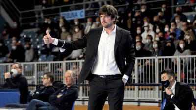Coach Carrea