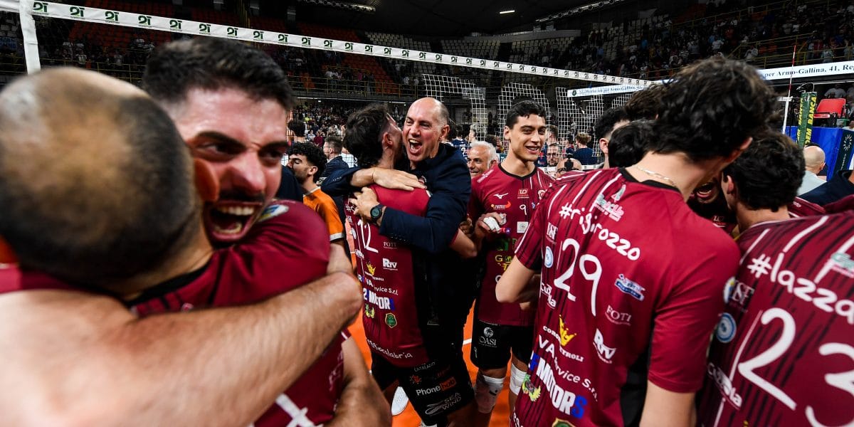 Domotek squadra